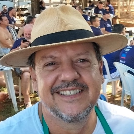 Eduardo Neves
